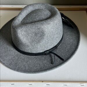 U.S. Polo Assn. Gray and Black Fedora Hat